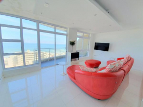 Atlantic Terrace 40 by CTHA